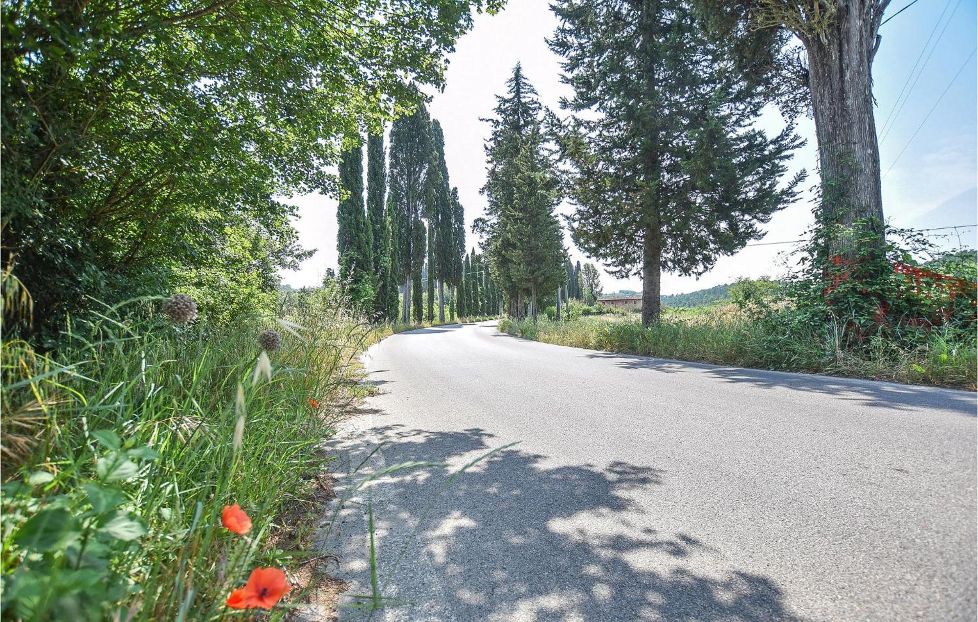 Awesome Home In Montefoscoli With Wifi Экстерьер фото